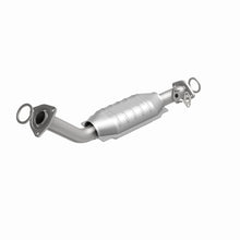 Load image into Gallery viewer, MagnaFlow Direct Fit Catalytic Converter 00-8/04 Toyota Tundra 4.7L P/S Front