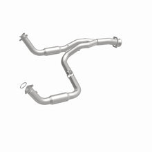 Load image into Gallery viewer, MagnaFlow California Direct Fit Converter 07-10 Chevrolet Silverado 2500 HD 6.0L