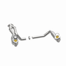 Load image into Gallery viewer, MagnaFlow Direct Fit Catalytic Converter 99-00 Chevy Pickups 4.3L