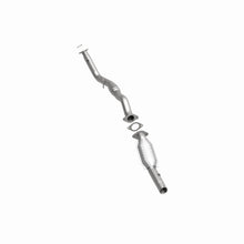 Load image into Gallery viewer, MagnaFlow Direct Fit Catalytic Converter 01-02 GM 2500 Passenger Side 6.0L