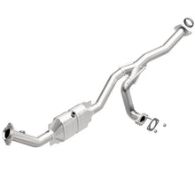 Load image into Gallery viewer, MagnaFlow Direct Fit Catalytic Converter 07-09 Ranger 3.0 Passenger Side OEM