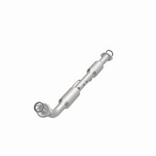 Load image into Gallery viewer, MagnaFlow Direct Fit Catalytic Converter 05-09 Toyota Tacoma 2.7L