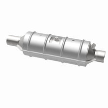 Load image into Gallery viewer, MagnaFlow Ford E-350 Econoline/ 99 -19 F-250/F-350/F-450 SD Direct Fit Catalytic Converter