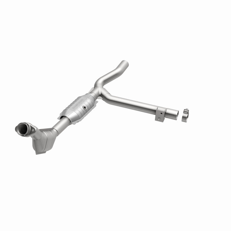 MagnaFlow Direct Fit Catalytic Converter 99-00 Ford F-150 4.2L 50S