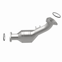 Load image into Gallery viewer, MagnaFlow Direct Fit Catalytic Converter 00-04 Toyota Tacoma 3.4L California