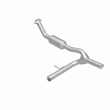Load image into Gallery viewer, MagnaFlow Direct Fit Catalytic Converter F-150 04-06 8 4.6L