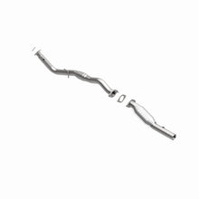 Load image into Gallery viewer, MagnaFlow Direct Fit Catalytic Converter 01-02 GM 2500 Passenger Side 6.0L