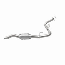 Load image into Gallery viewer, MagnaFlow Direct Fit Catalytic Converter GM 01-02 2500 Driver Side 6L