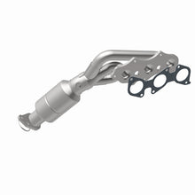 Load image into Gallery viewer, MagnaFlow Direct Fit Catalytic Converter 10-12 Toyota FJ/4Runner 4.0L