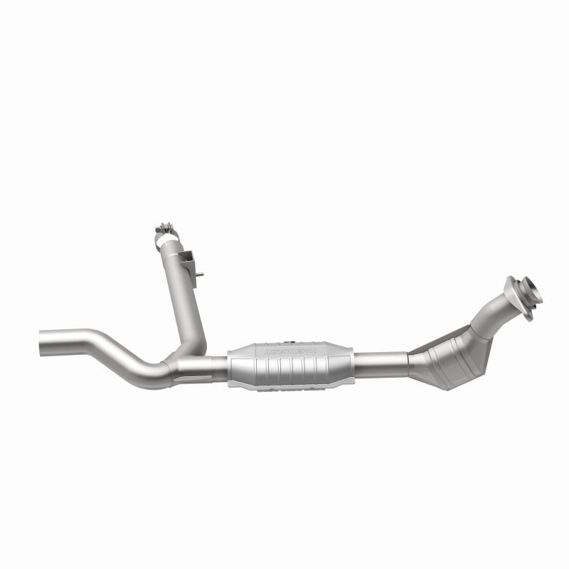 MagnaFlow Direct Fit Catalytic Converter 99-00 Ford F-150 4.2L 50S
