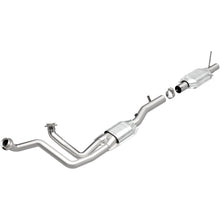 Load image into Gallery viewer, MagnaFlow Direct Fit Catalytic Converter 96 Ford F-150 4.9L