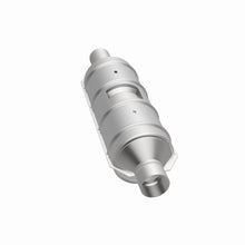 Load image into Gallery viewer, MagnaFlow Universal Catalytic Converter 97-02 Ford Truck And Vans