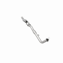 Load image into Gallery viewer, MagnaFlow Direct Fit Catalytic Converter 01-02 GM 2500 Passenger Side 6.0L