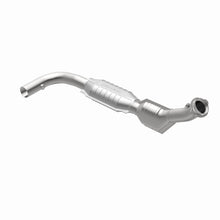 Load image into Gallery viewer, MagnaFlow Direct Fit Catalytic Converter 99-00 Ford Trucks 5.4L