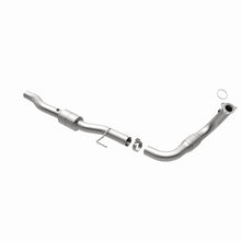 Load image into Gallery viewer, MagnaFlow Direct Fit Catalytic Converter 02-03 Avalanche 8.1 DS OEM