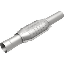 Load image into Gallery viewer, MagnaFlow Direct Fit Catalytic Converter Gm