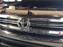 Load image into Gallery viewer, 14-21 Toyota Tundra 42&quot; Hidden Grille Curved LED Light Bar Mounting Brackets