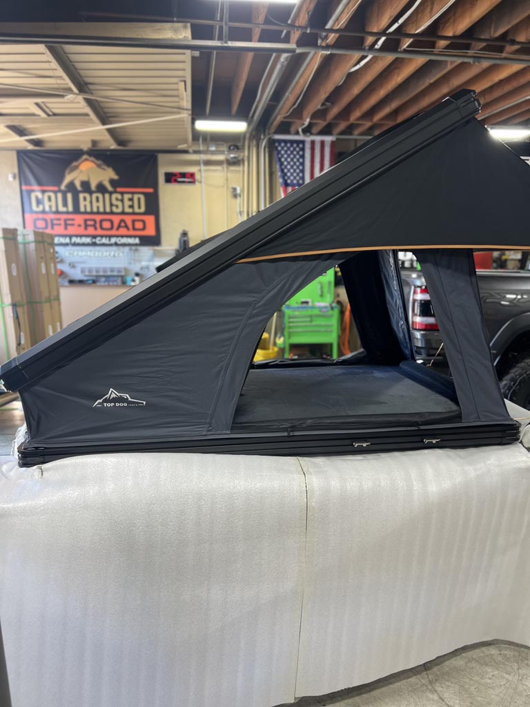 top dog dachzelt Top Dog Tents Aluminum Shell Rooftop Wedge Tent